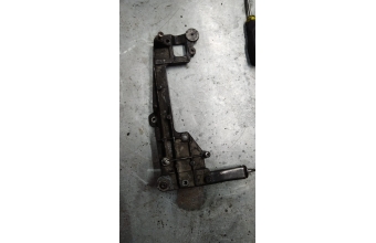 audi a3 egr tutucu