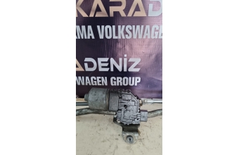 Audi A4 B7 silecek motoru