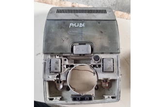 Audi A4 tavan lambası