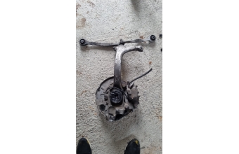 Audi A6 Sağ Ön Taşıyıcı