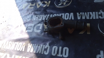 seat ıbiza motor su flanşı:/termostat kapağı çıkma