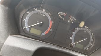 skoda fabia 1.2 12v çıkma km saati