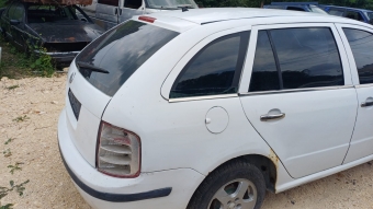 skoda fabia stw çıkma sağ arka çamurluk