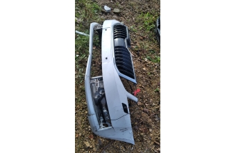 Skoda Octavia ön tampon çıkma parça