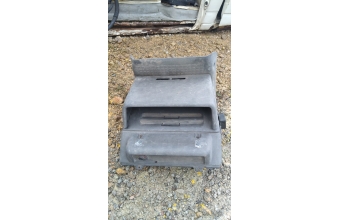 Transporter T4 orta konsol çıkma parça