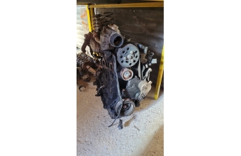 Volkswagen Caddy 1.9 TDI Komple Motor