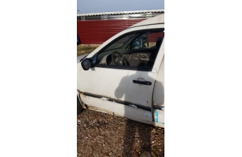 Volkswagen Caddy 2 - Polo Classic orjinal ufak Hasarlı Sol Ön Kapı