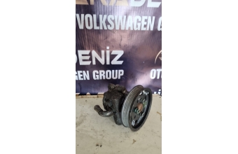 Volkswagen passat çıkma 1.9 direksiyon pompası