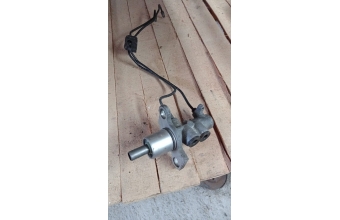 Volkswagen Passat fren ana merkezi çıkma