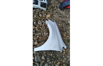 Volkswagen Polo sol çamurluk (15-17) çıkma parça
